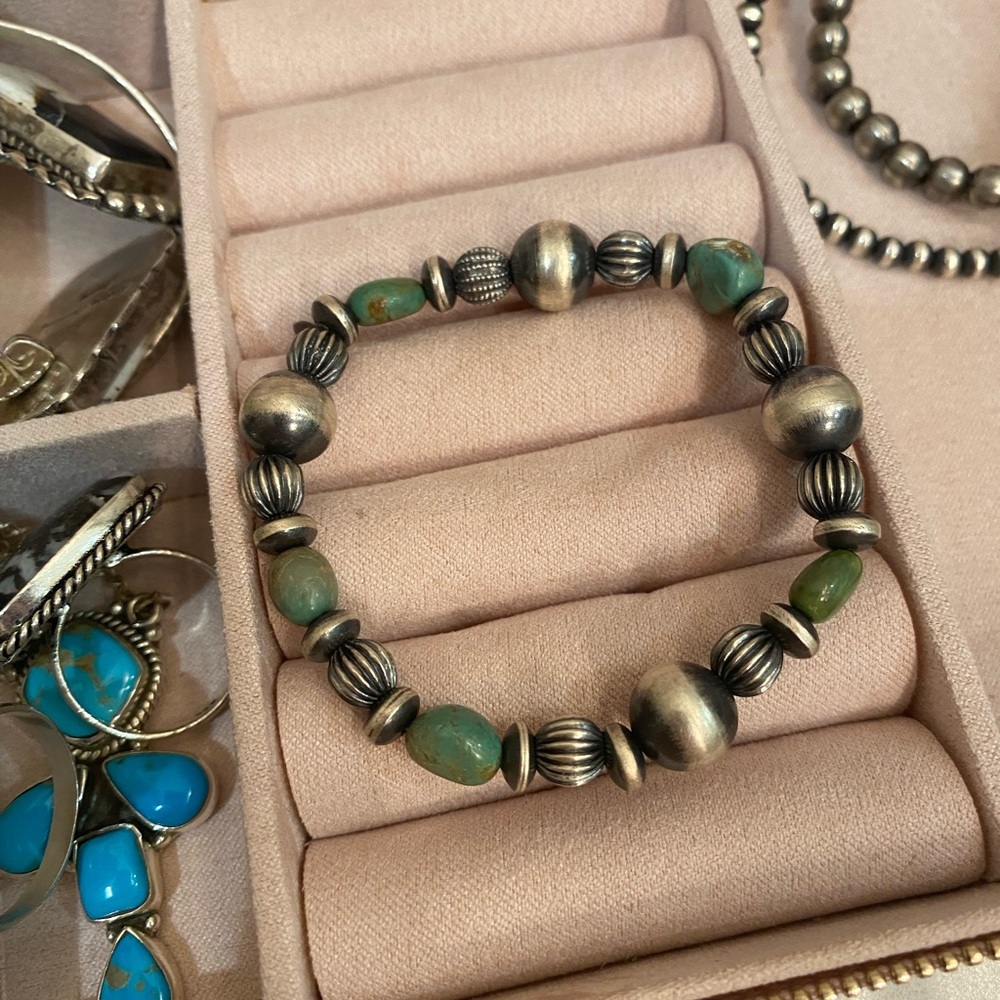 Turquoise and Navajo pearl bracelet
